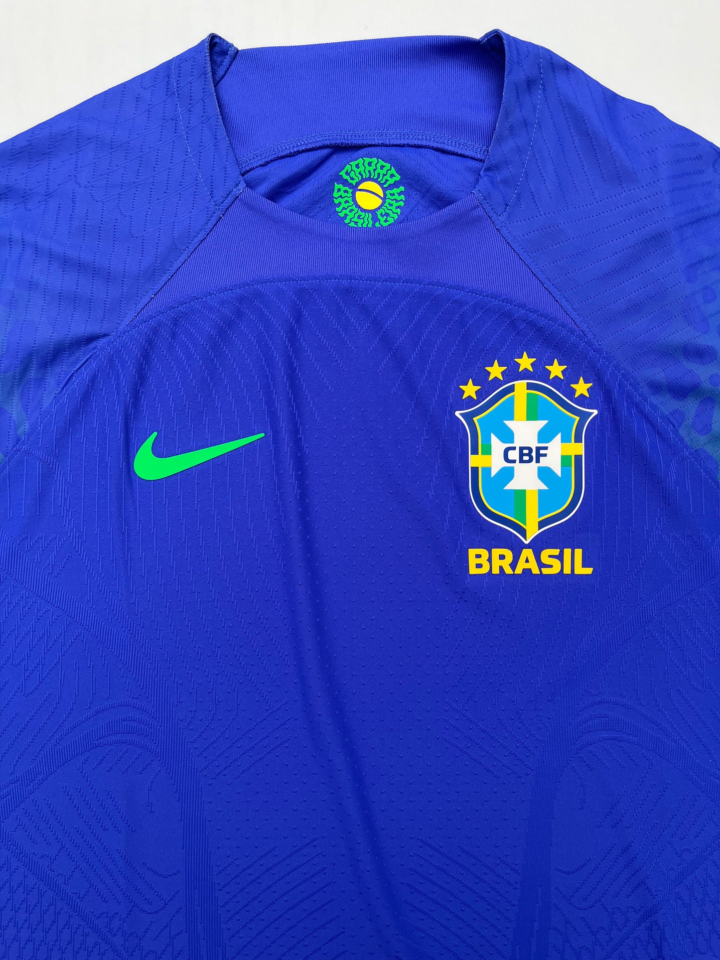 Jersey Brasil Visita 2022 2023 Versión Jugador (L)