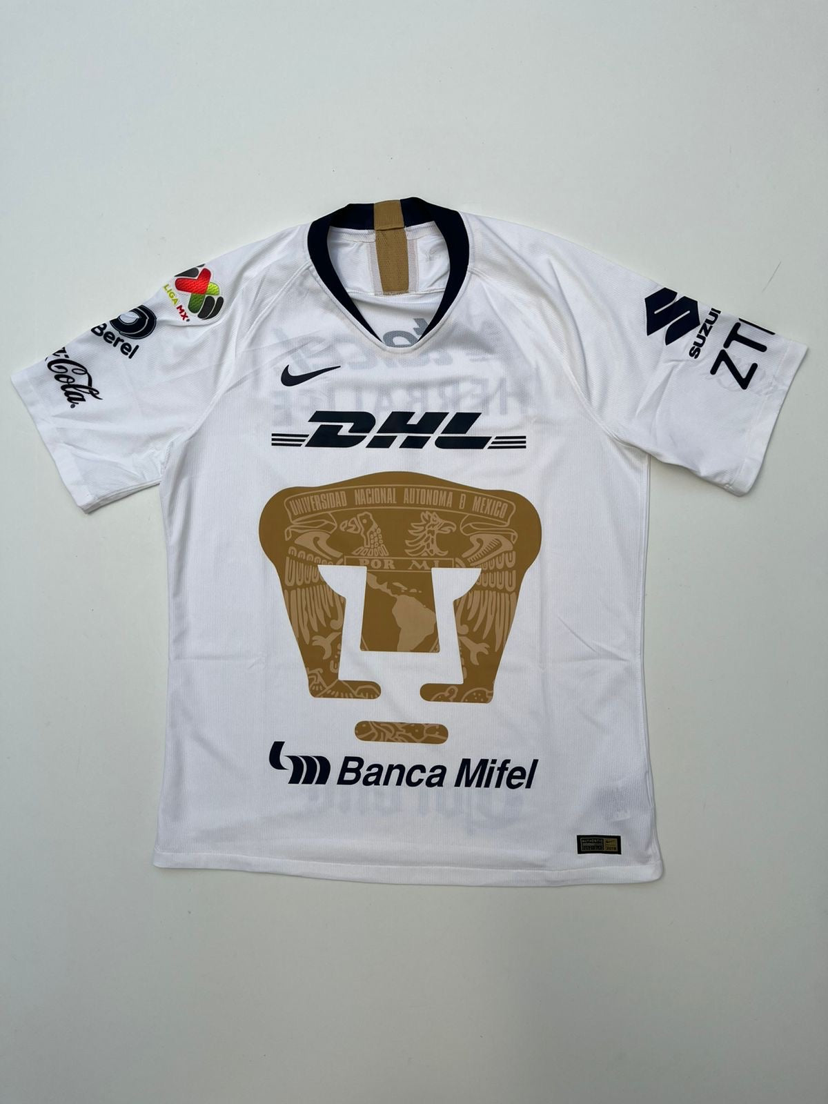 Jersey Pumas Local 2018 2019 Versión Jugador (L)