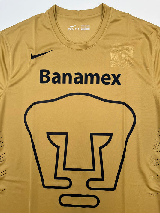 Jersey Pumas Local 2014 2015 Versión Jugador (XL)