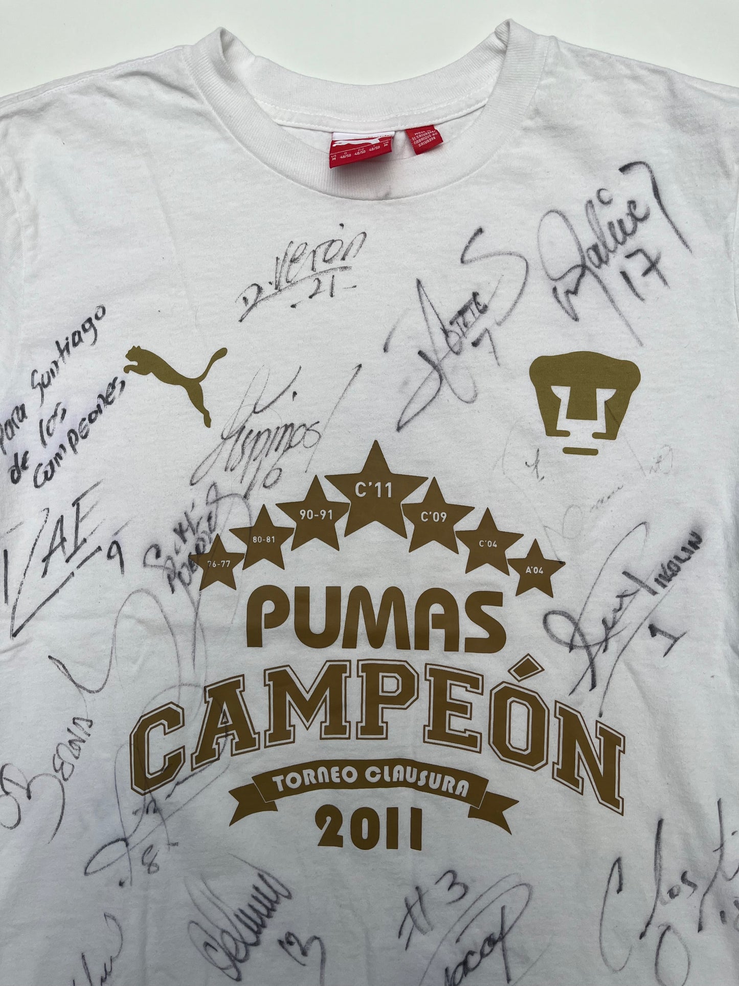 Playera Pumas Especial Campeones 2011 Autografiada (M)