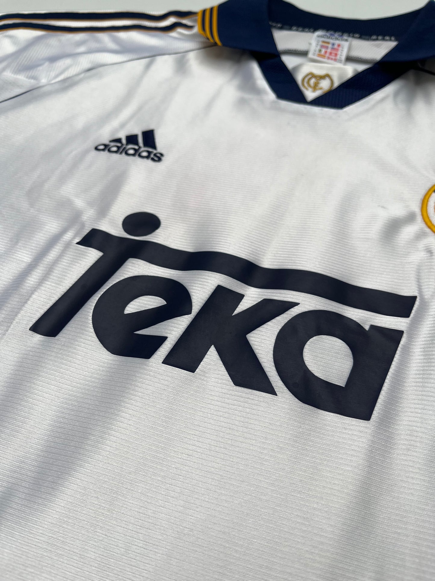 Jersey Real Madrid Local 1999 2000 (XL)