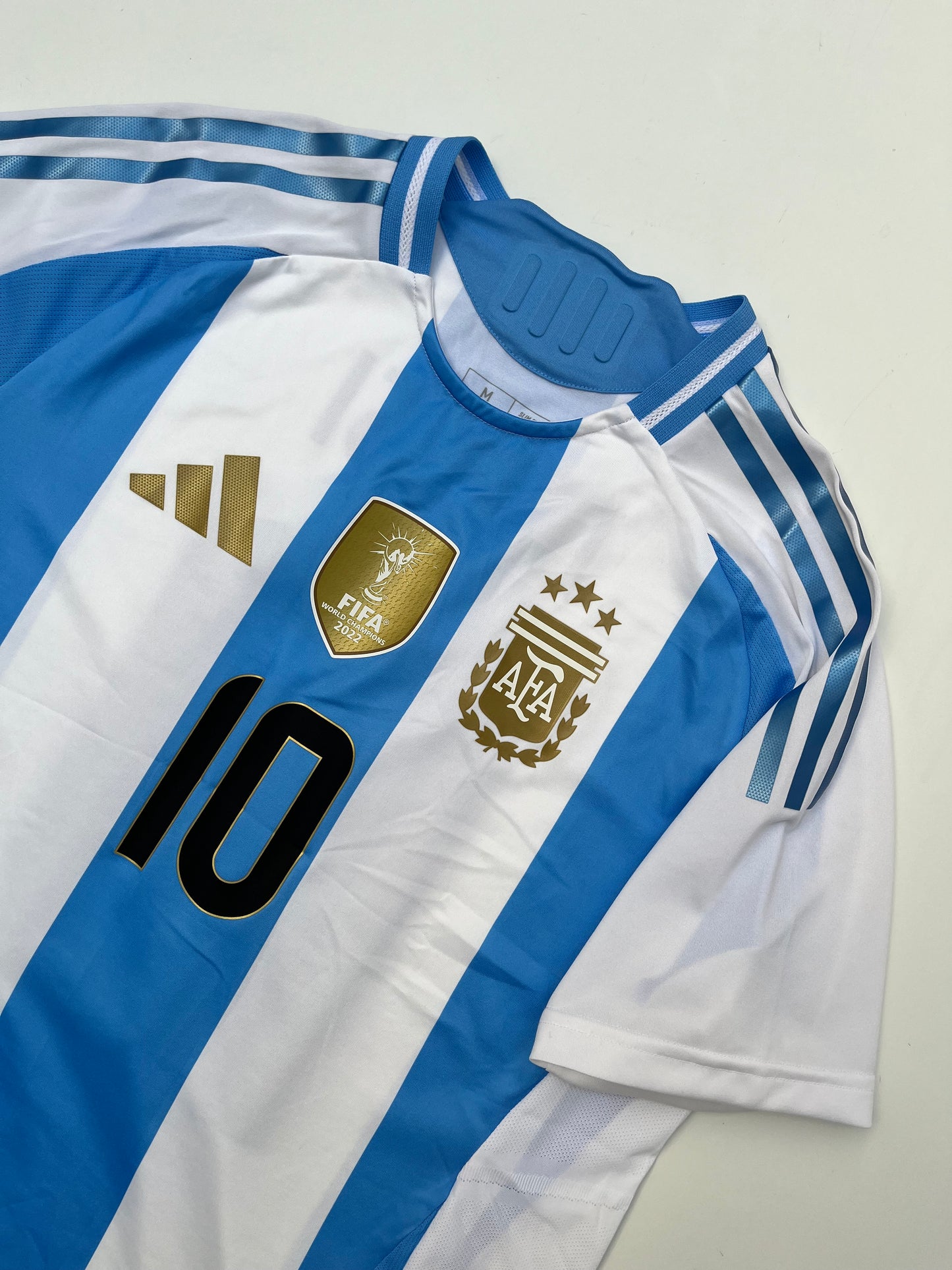 Jersey  Argentina Local 2023 2024 Versión Jugador Lionel Messi (M)