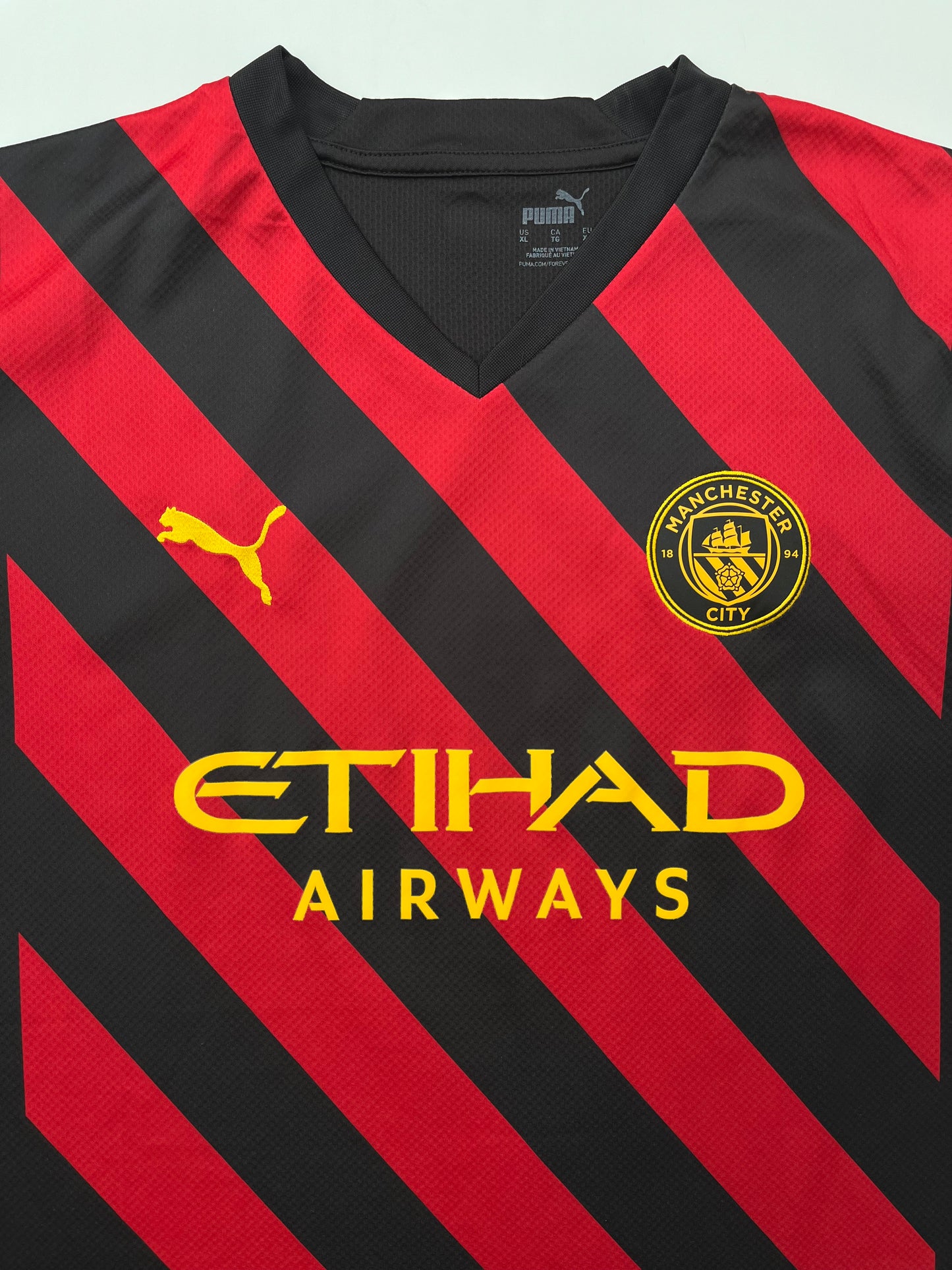 Jersey Manchester City Visita 2022 2023 Erling Haaland (XL)