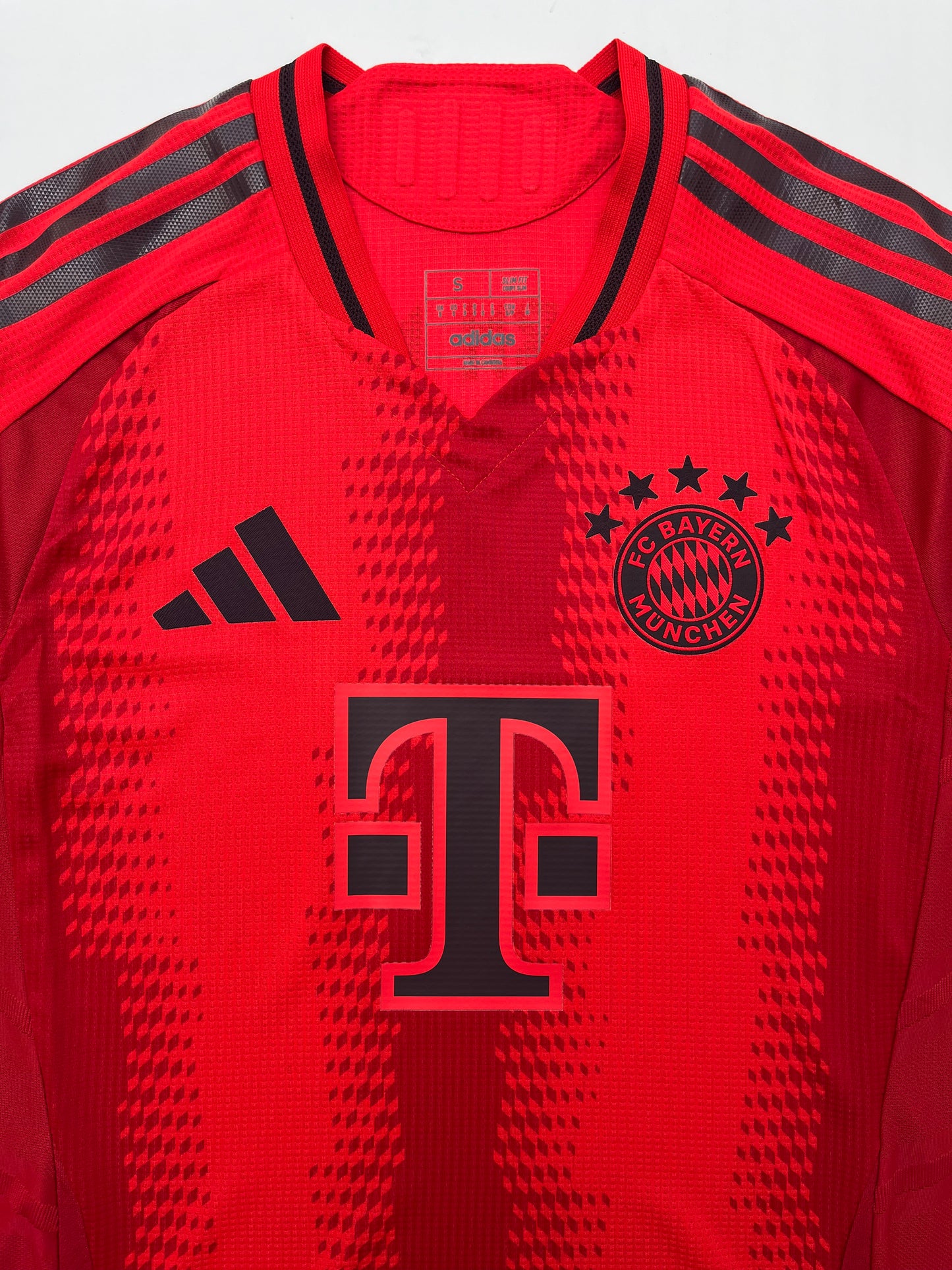 Jersey Bayern Munich Local 2024 2025 Version Jugador (S)