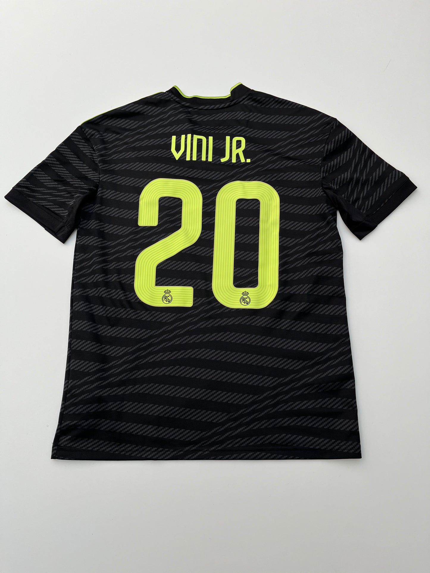 Jersey Real Madrid Tercera 2022 2023 Vini Jr (XL Niño)