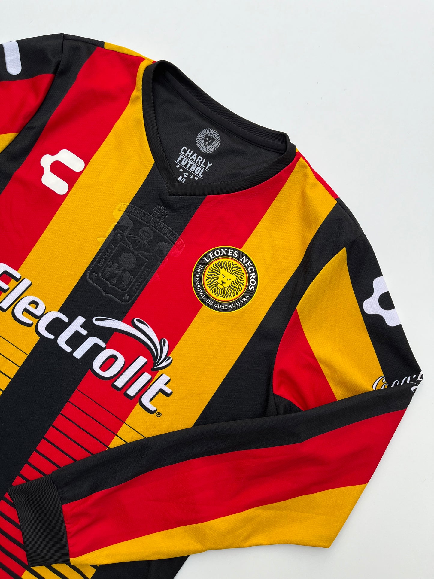 Jersey Leones Negros Local 2017 2018 (L)