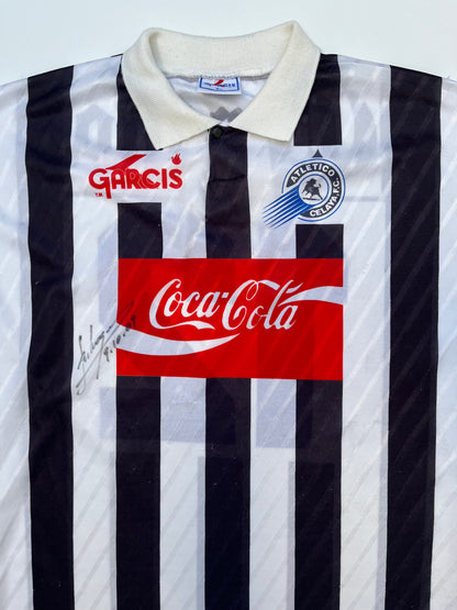 Jersey Celaya Visita 1995 1996 Versión Utiería Autografiado (XL)