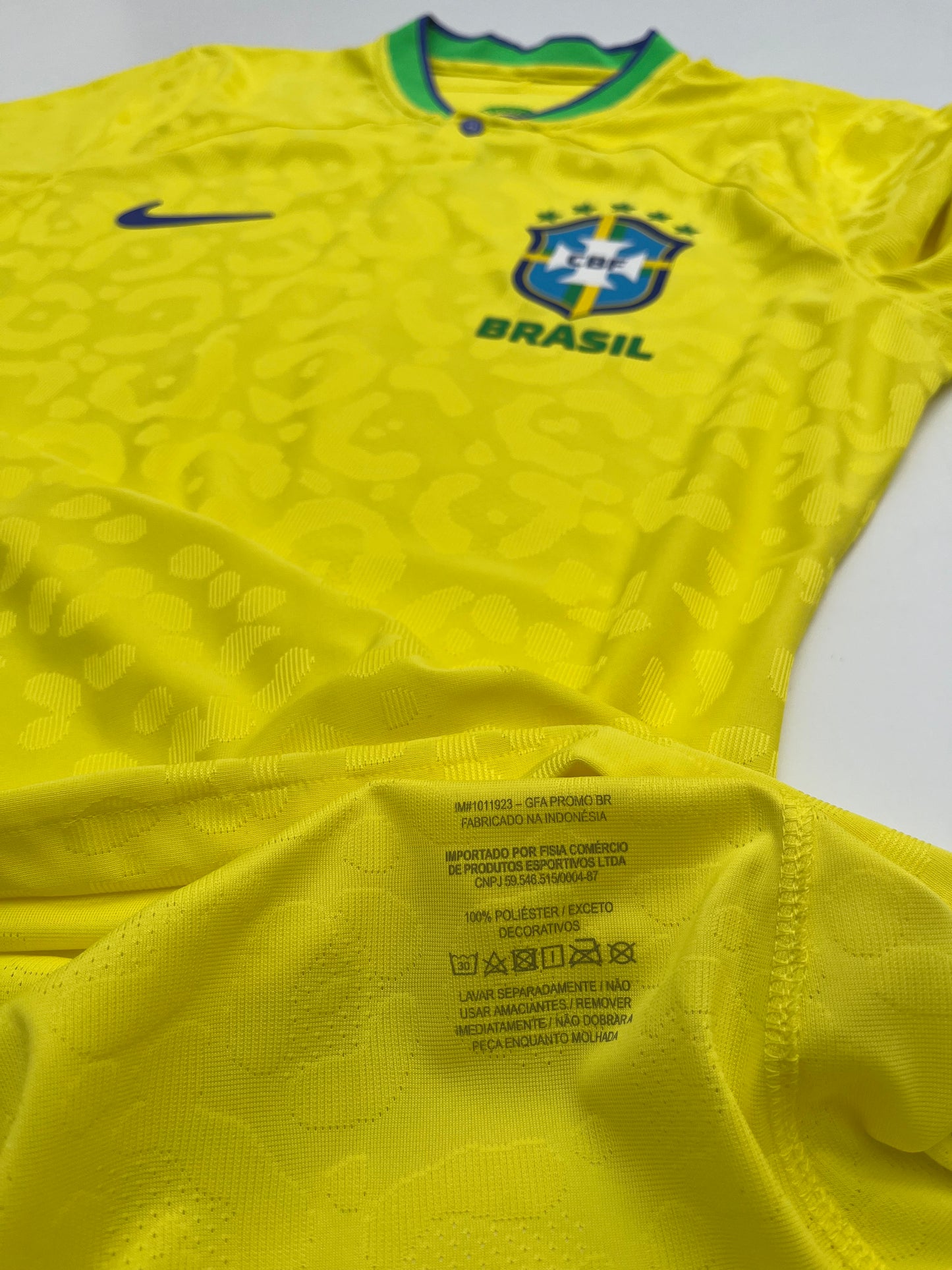 Jersey Brasil Local 2022 2023 Versión Utilería (M)