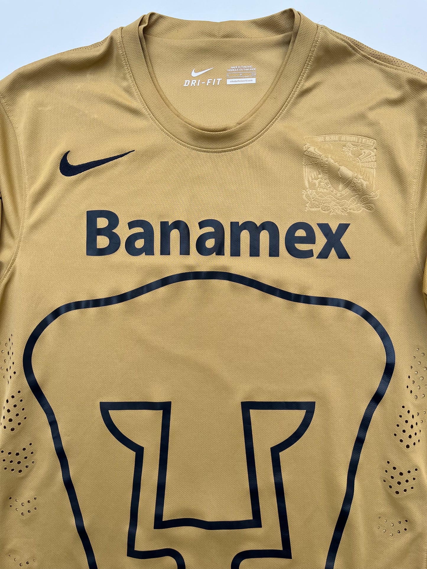 Jersey Pumas Local 2014 2015 Versión Jugador (M)