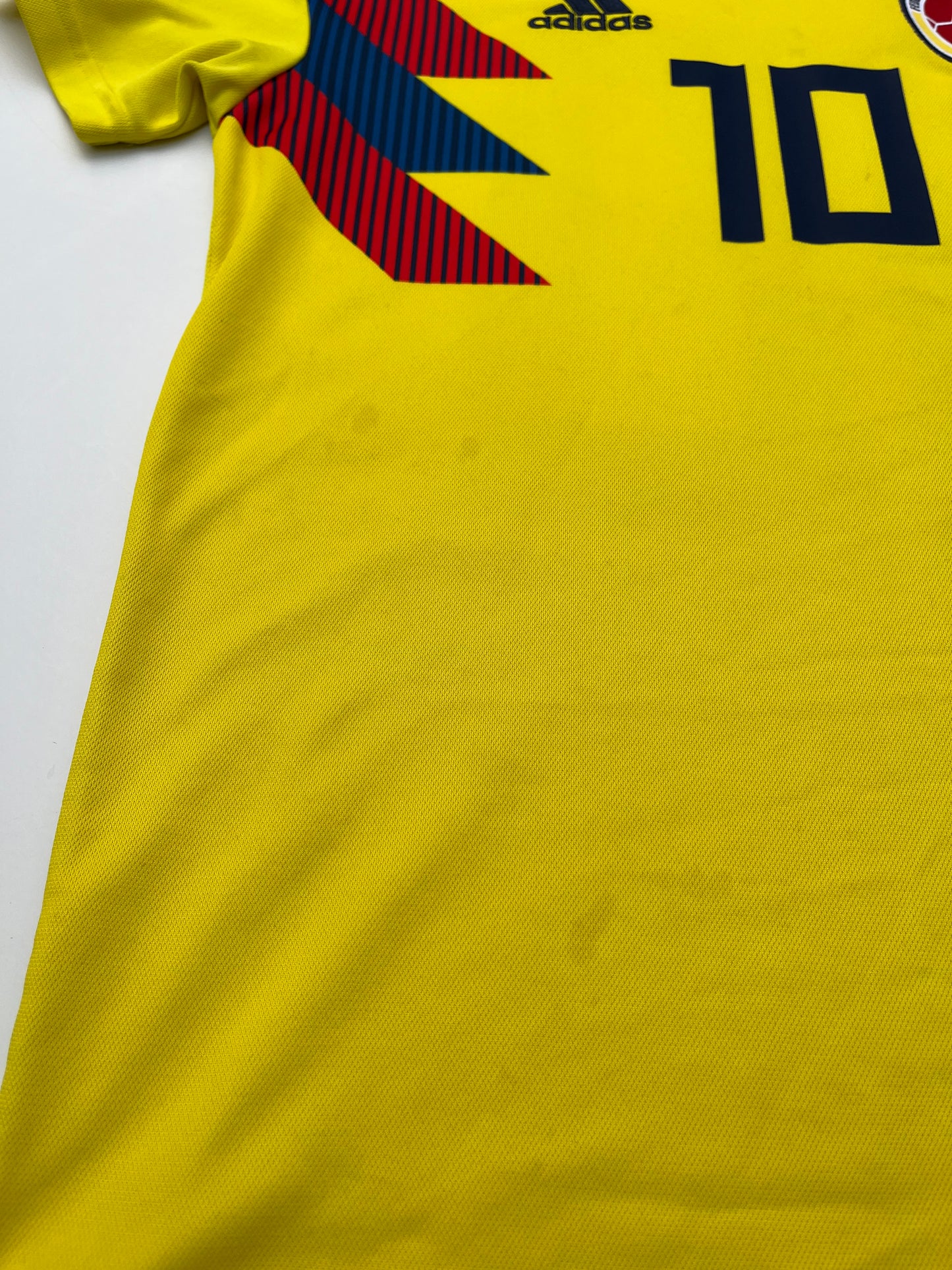 Jersey Colombia Local 2018 2019 James Rodríguez (S)