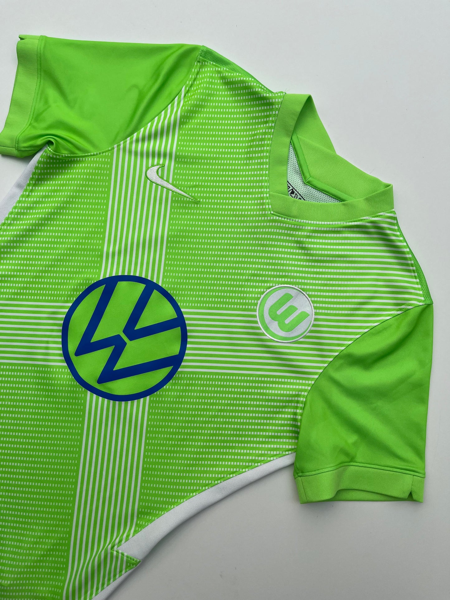 Jersey Wolfsburg Local 2020 2021 Versión Jugador (M)