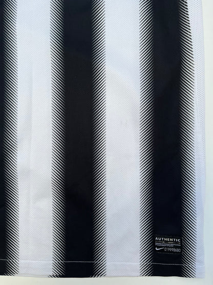 Jersey Juventus Local 2011 2012 (S)