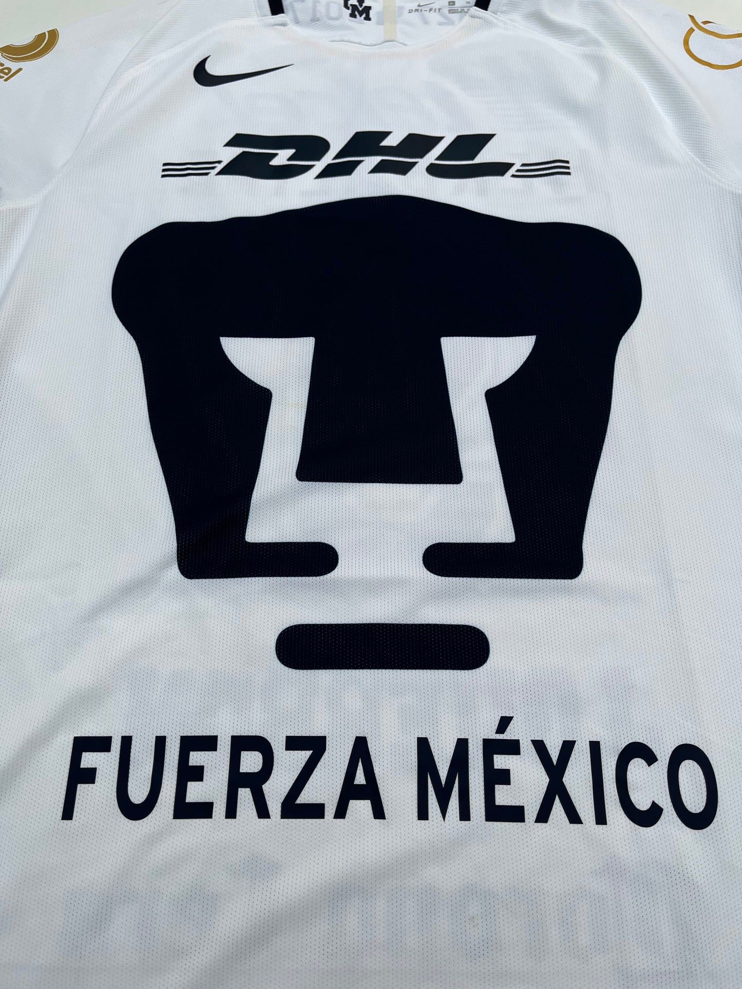 Jersey Pumas Local 2017 2018 Versión Utilería Joffre Guerrón (XL)