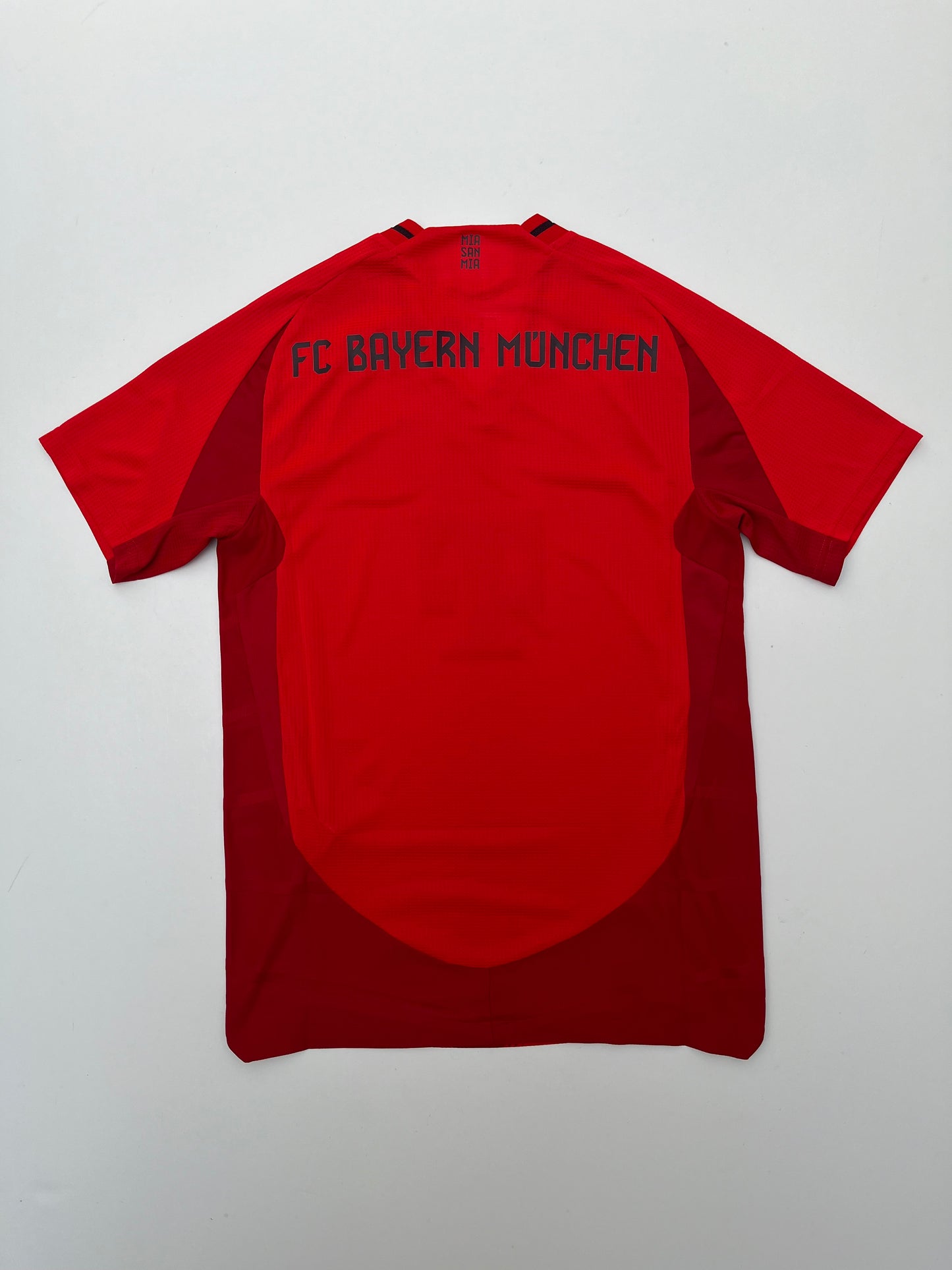 Jersey Bayern Munich Local 2024 2025 Version Jugador (S)