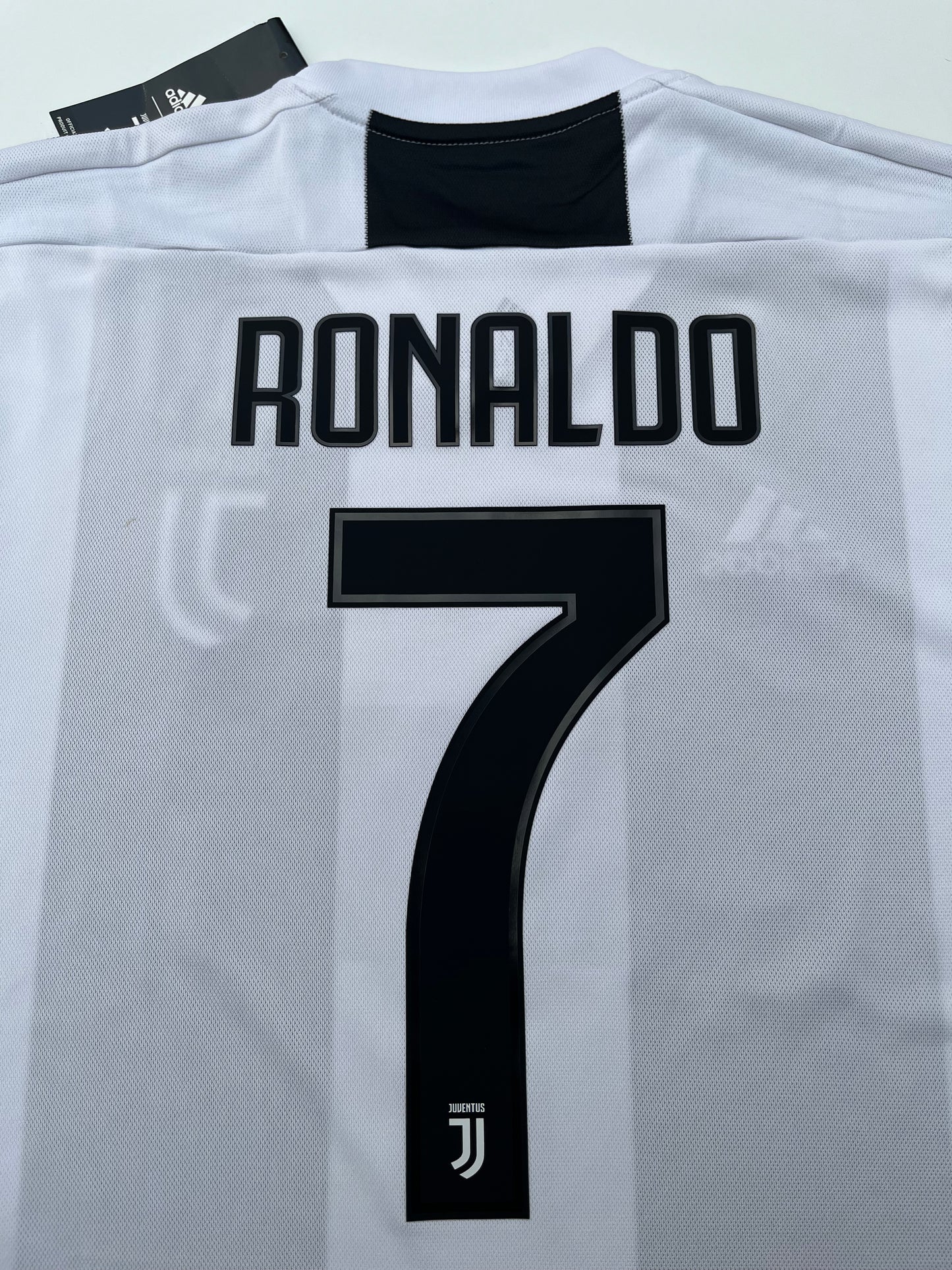 Jersey Juventus Local 2018 2019 Cristiano Ronaldo (M)