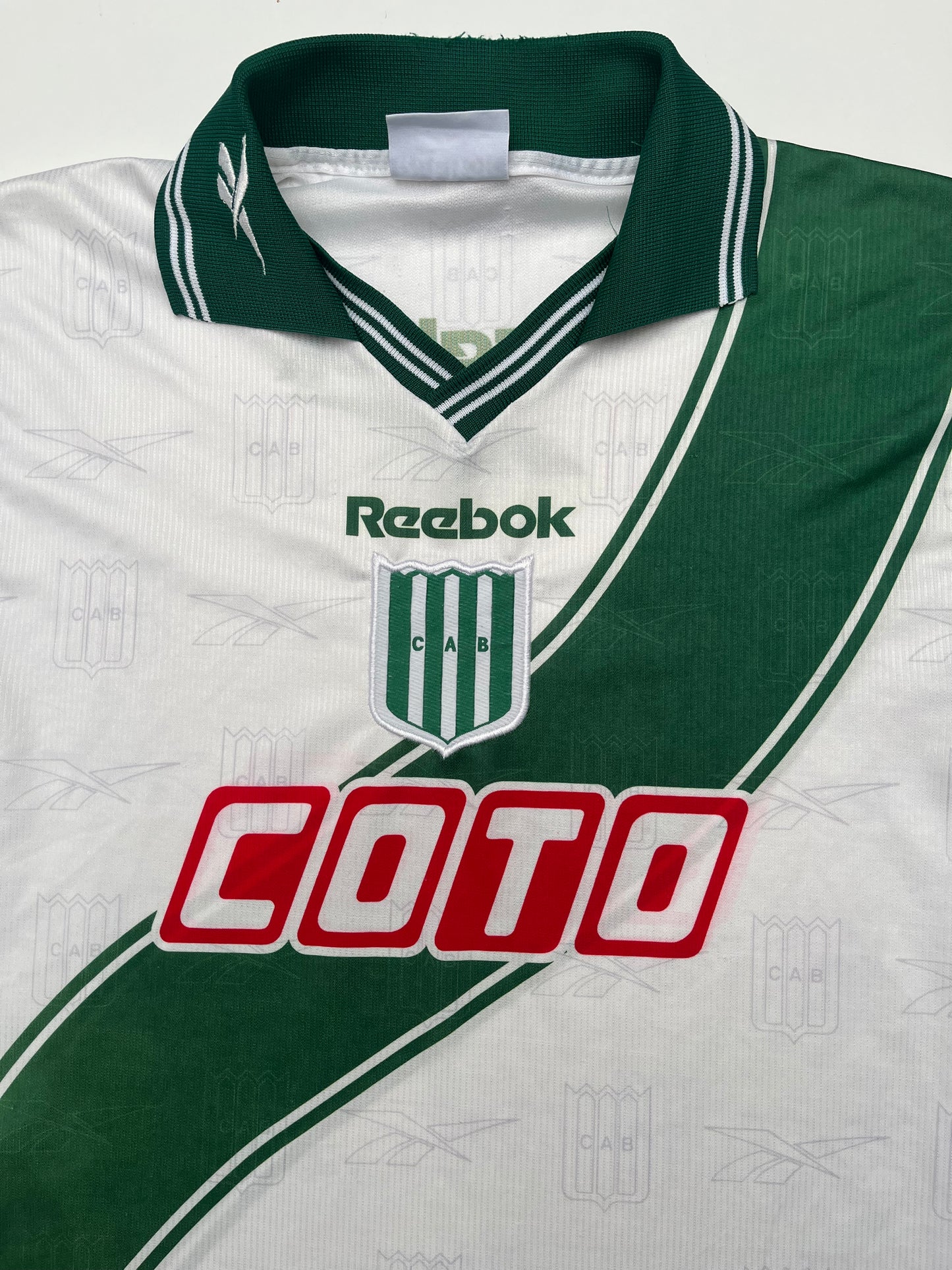 Jersey Banfield Local 1999 2000 (XL niño)