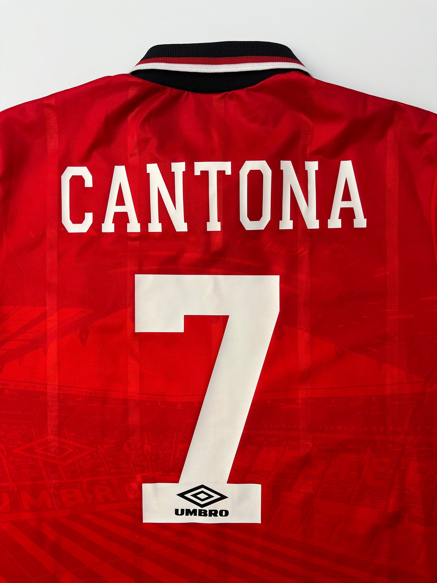 Jersey Manchester United Local 1994 1995 Éric Cantona (L)