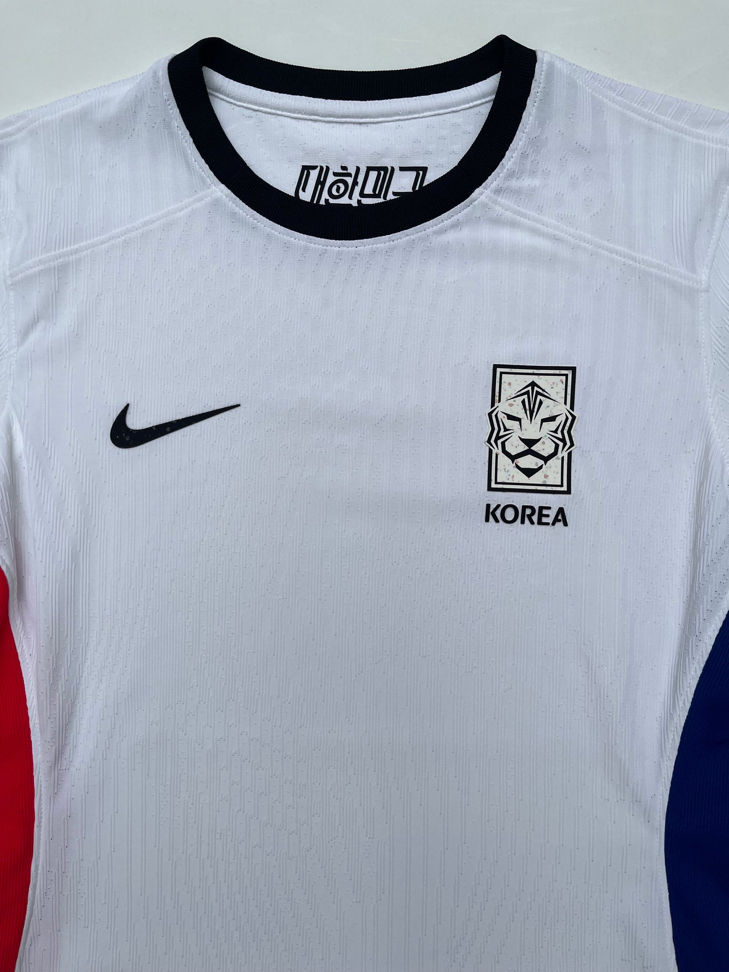 Jersey Corea del Sur Local 2023 2024 Versión Jugador (S Mujer)