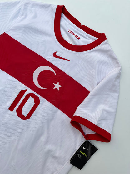 Jersey Turquía Visita 2020 2021 Versiòn Jugador Hakan Çalhanoğlu (L)