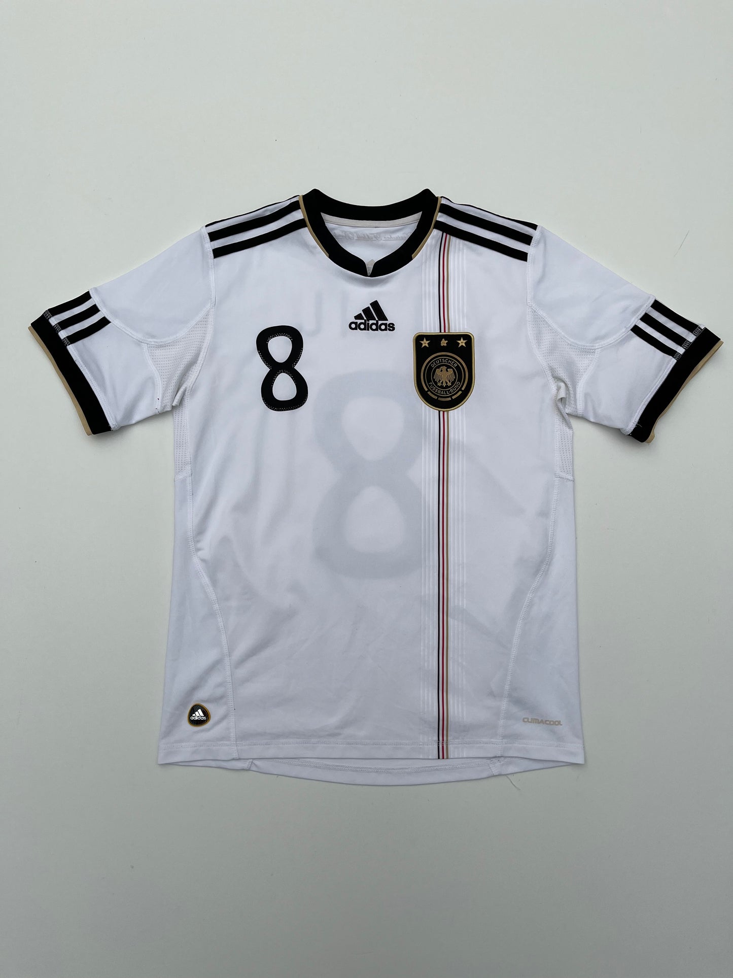 Jersey Alemania Local 2010 2011 Mesut Özil (L niño)