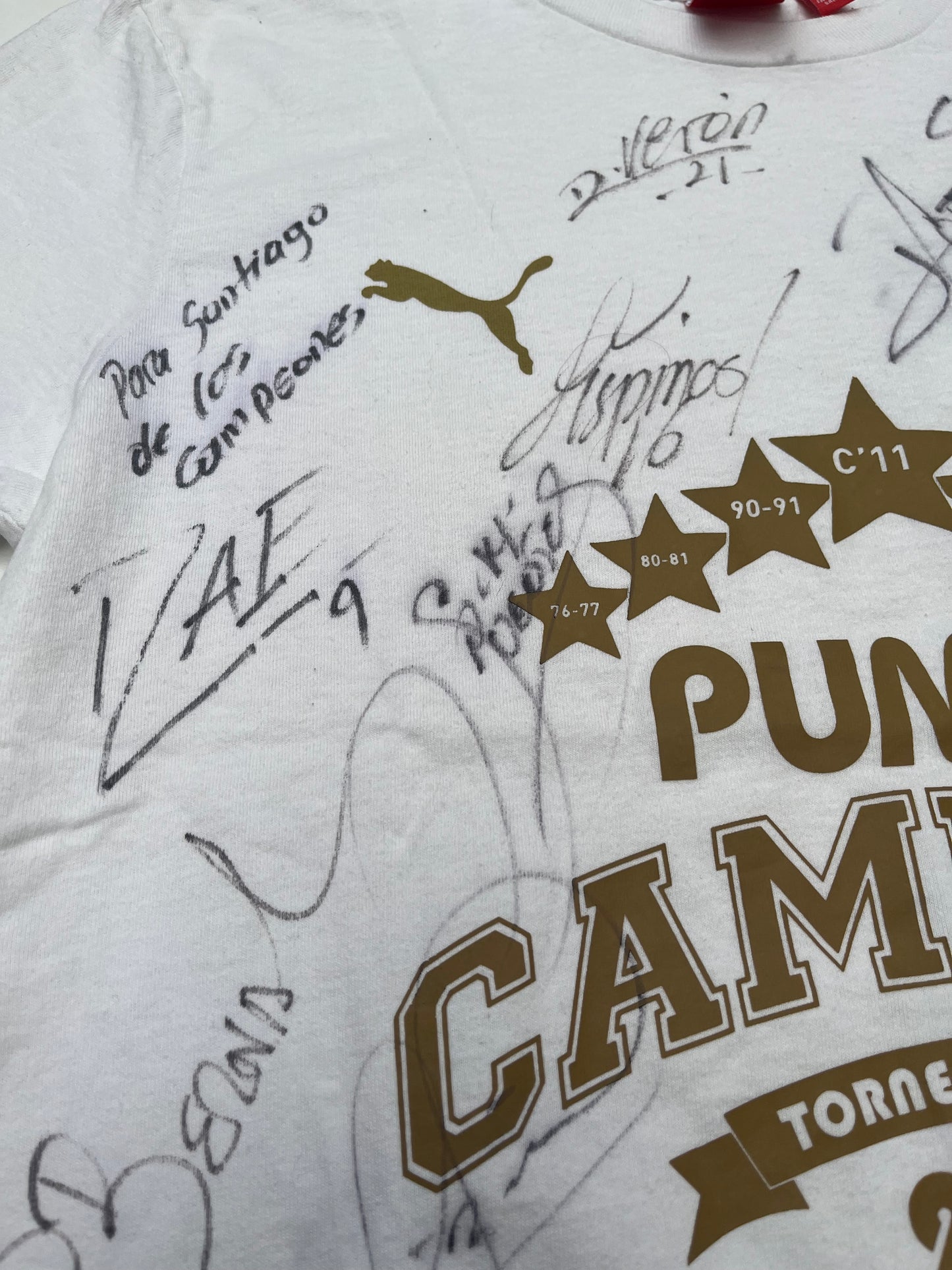 Playera Pumas Especial Campeones 2011 Autografiada (M)