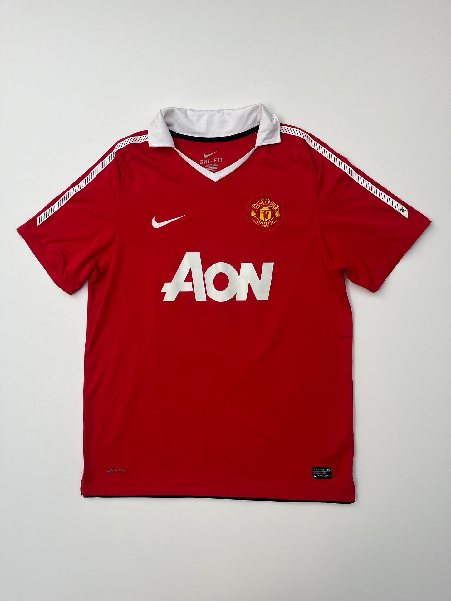 Jersey Manchester United Local 2010 2011 Javier Hernández (L)