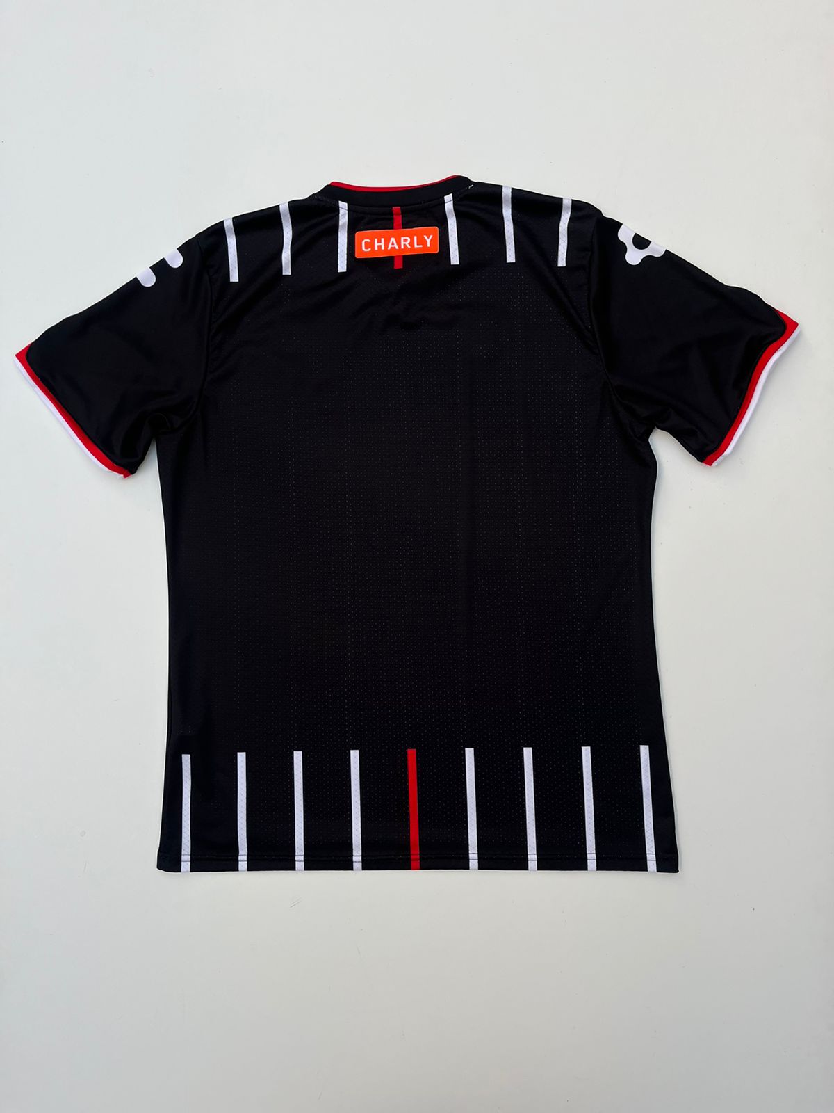 Jersey Club de Cuervos (XL)